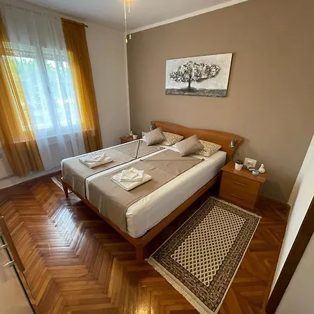 Apartman Pcelica