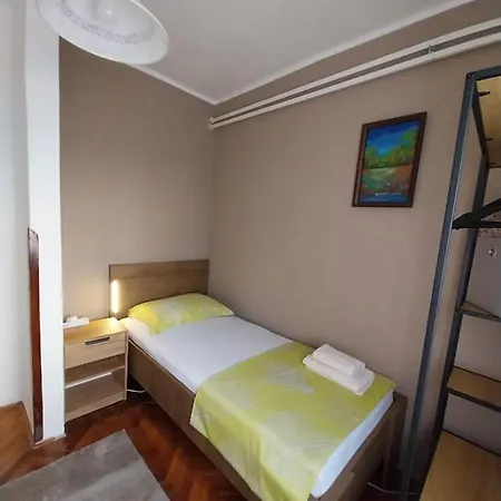 Apartman Pcelica Daire Pula