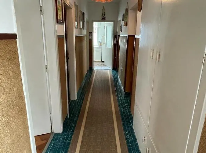 Apartman Pcelica * بولا